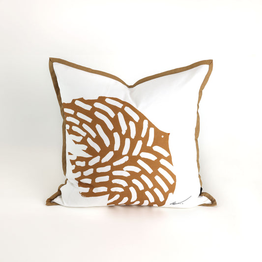 Azure Song Cushion [Brown]